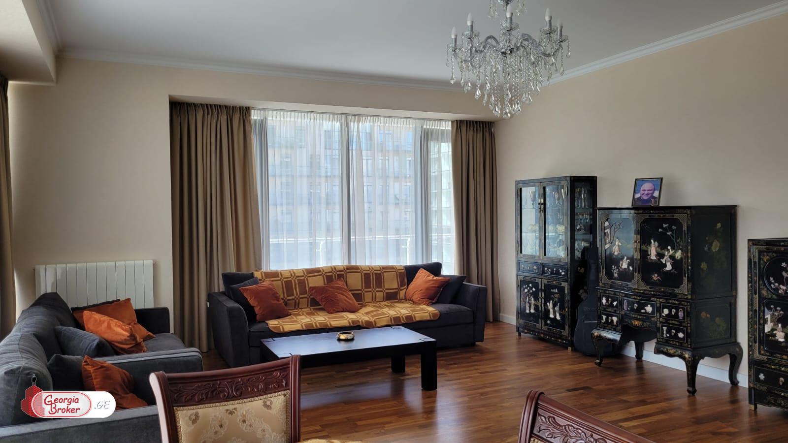 nearly repaired 5-room apartment for sale